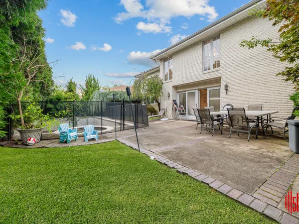 2346 Bergen Avenue image 27 of 29