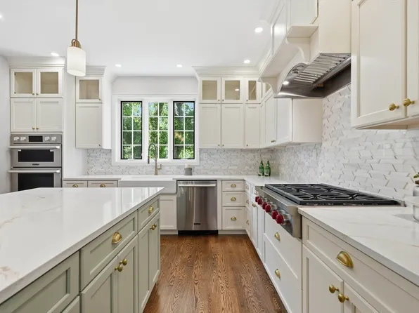 131 Maple St, Scituate, MA 02066