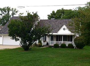 1422 S Lallendorf Rd, Oregon, OH 43616