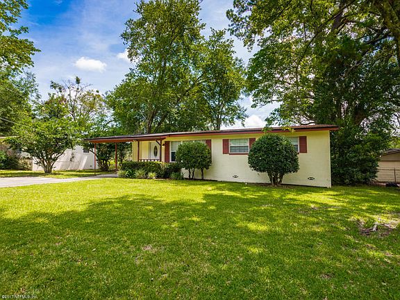 2nd image of 1935 Delaroche Dr E