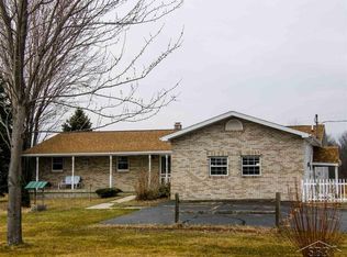 14086 Briggs Rd, Chesaning, MI 48616