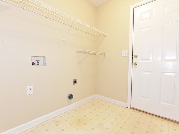 2nd image of 1754 Post Oak Ct