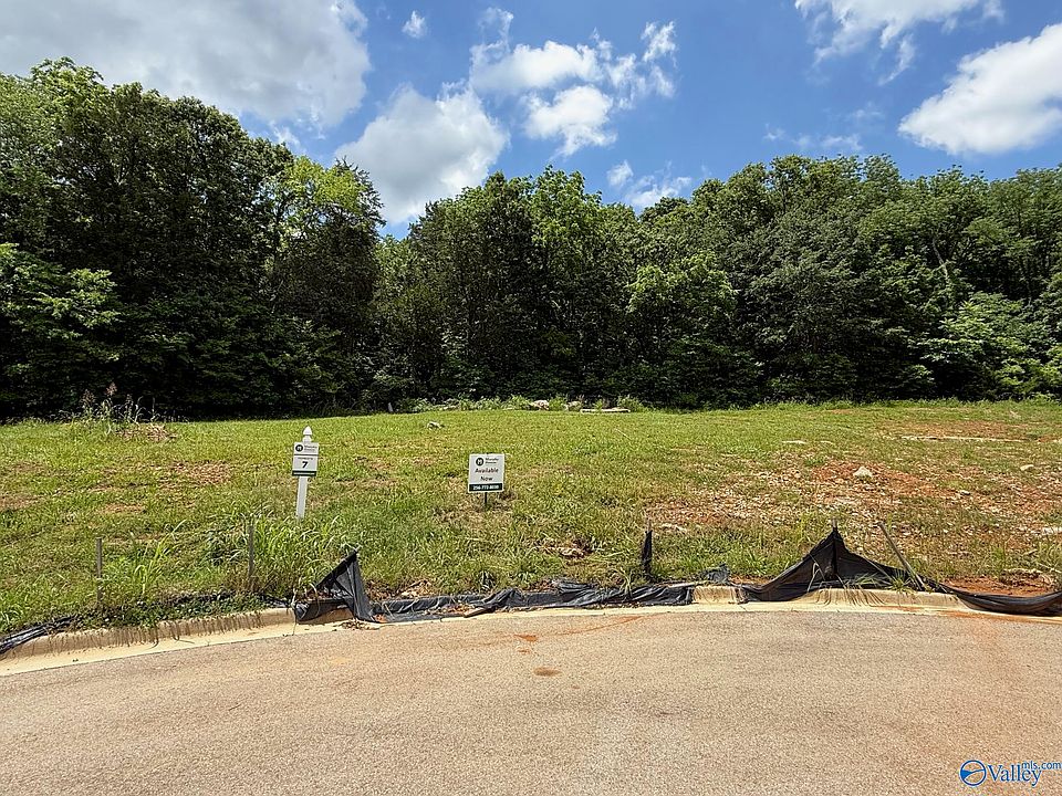 2nd image of 4601 Stone Mont Dr