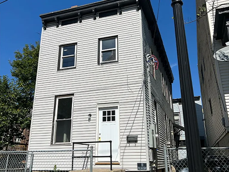 26 W Daniels St — Photo 5