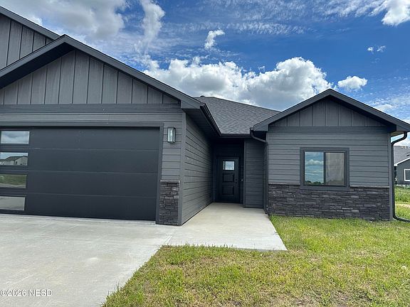 2nd image of 683 Kaylee Ct