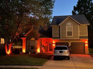 15318 Riley St, Overland Park, KS 66223