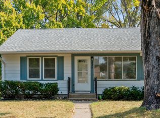 539 11th Ave NW, New Brighton, MN 55112