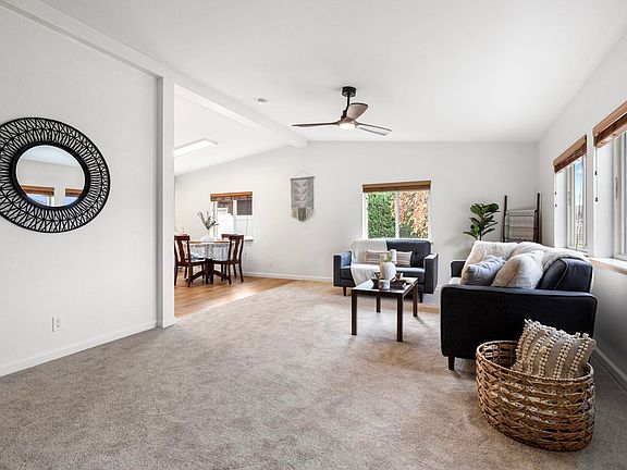 5th image of 1108 Willard Ave
