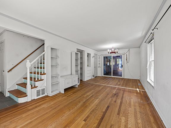 2nd image of 123 S Home Ave