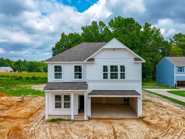 151 Bunker Hill Pl #50, Angier, NC 27501
