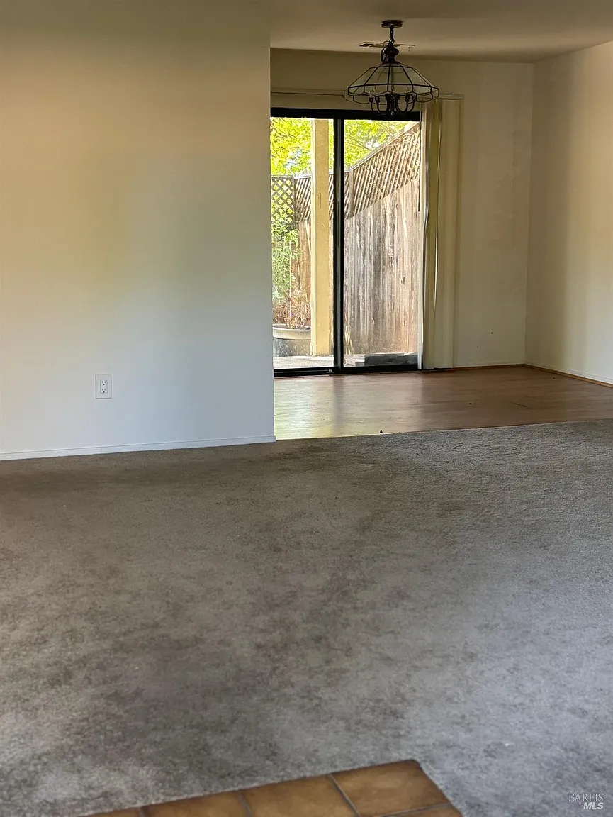 441 7TH Street W photo 1
