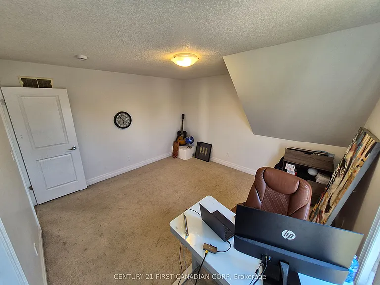 1961 Cedarpark Dr — Photo 21