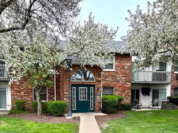 4406 W Shamrock Ln, McHenry, IL 60050