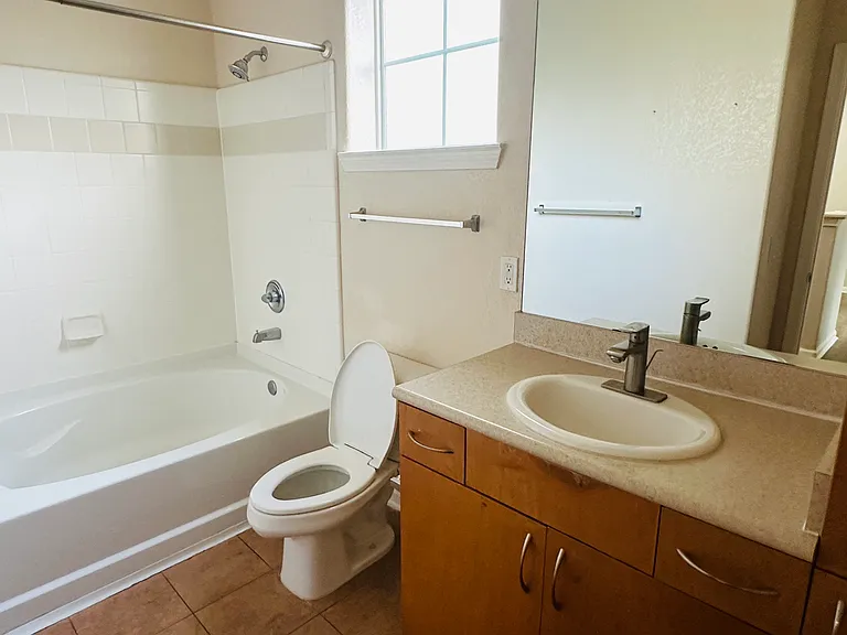 8290 Gate Pkwy W #907 — Photo 14
