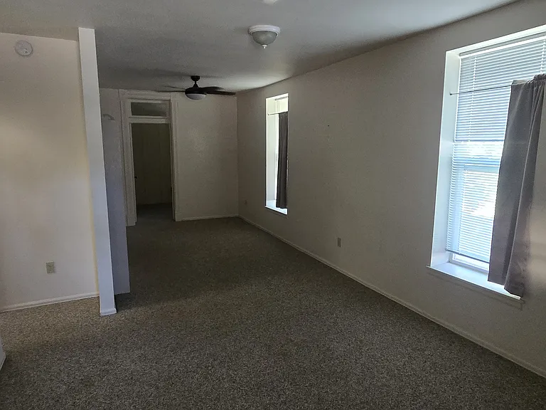 413 E 9th St #435 — Photo 5