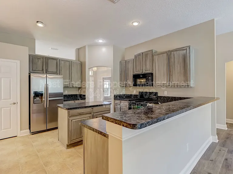 2436 Bonnie Lakes Dr — Photo 23
