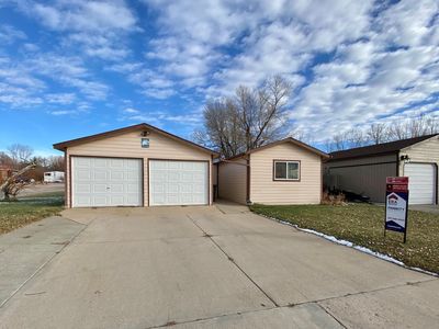 2601 Sammye Ave, Gillette, WY, 82718