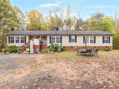 2072 Us Highway 158, Reidsville, NC, 27320