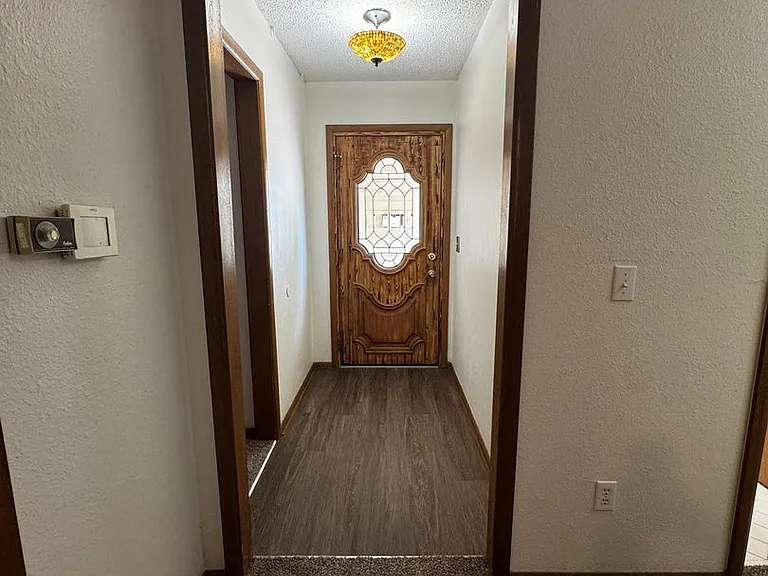 3225 N Peebly Dr — Photo 3