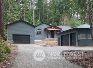720 E Ballantrae Dr, Shelton, WA