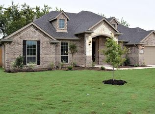 1114 Michelle Dr, Midlothian, TX 76065