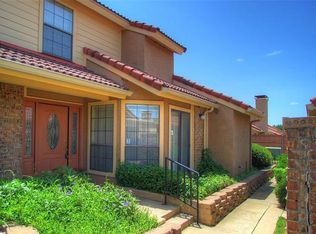 2638 Encina Dr, Irving, TX 75038