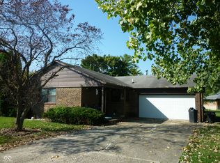 702 E Tilden Dr, Brownsburg, IN 46112