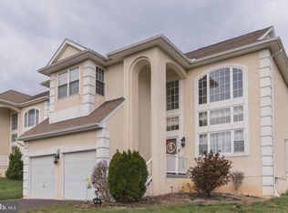 952 Old Ford Rd, Huntingdon Valley, PA 19006