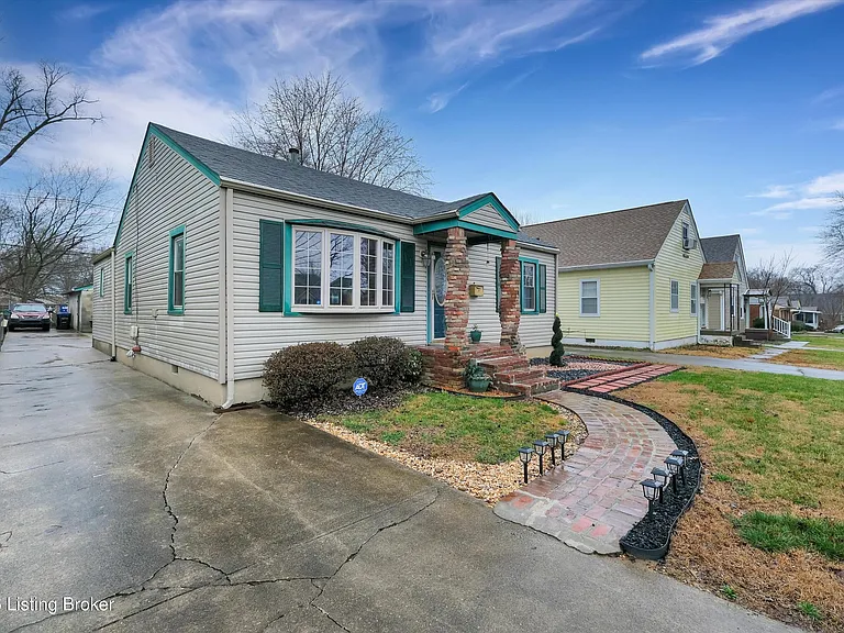 3534 Algonquin Pkwy — Photo 44