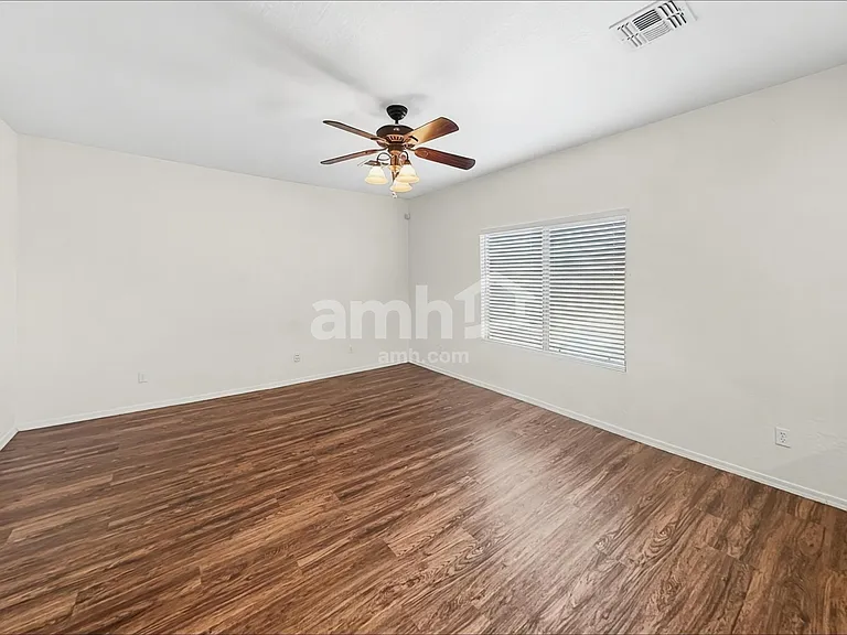 16600 N 176th Ln — Photo 6