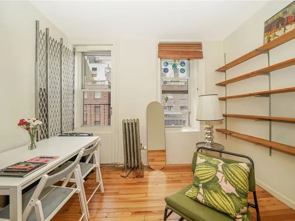 524 E 13th Street #E4, New York (Manhattan), NY 10009