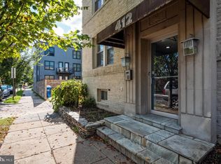412 19th St NE APT 301, Washington, DC 20002
