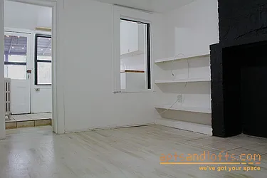 Rented by aptsandlofts.com