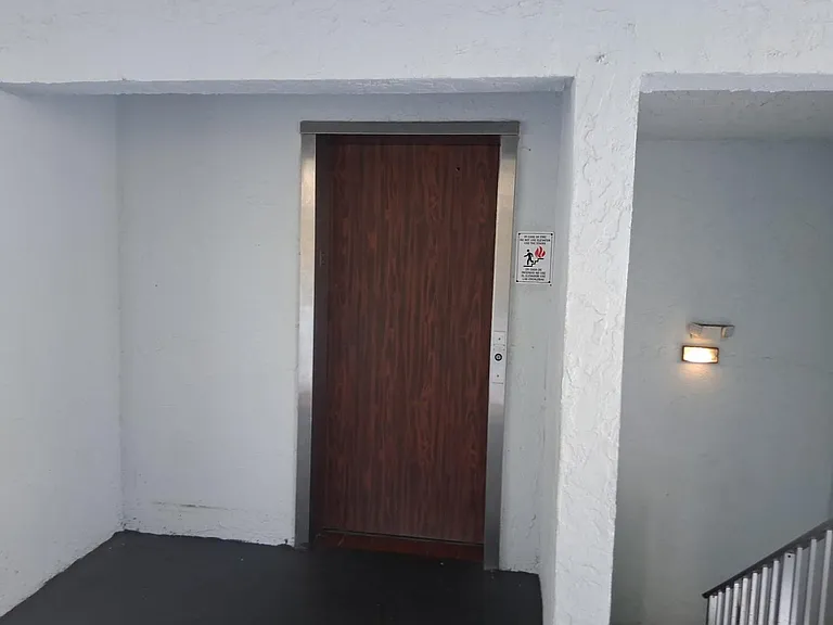2100 Springdale Blvd #303 — Photo 33