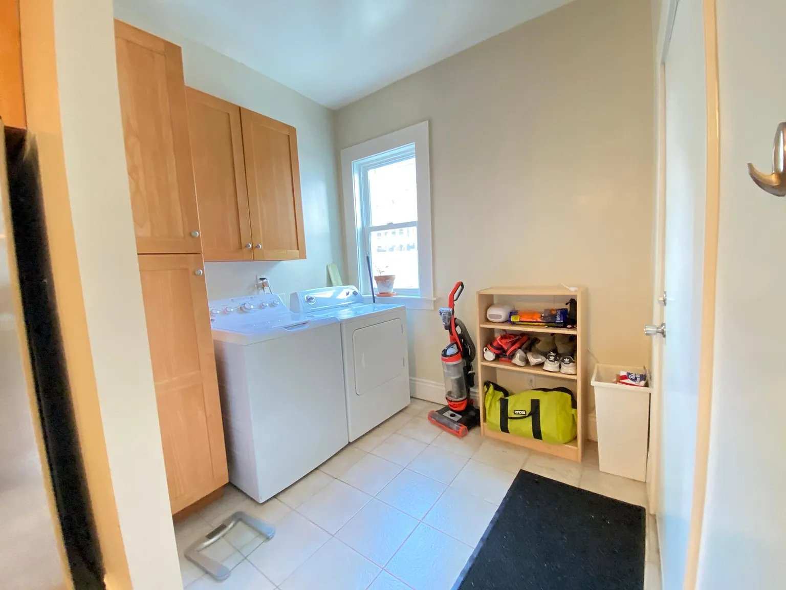1777 Turk St — Photo 3