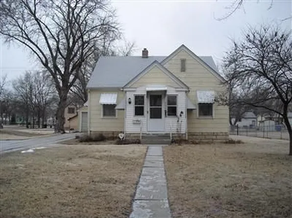 436 W Walnut St, Junction City, KS 66441