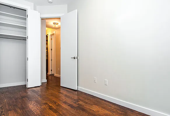 Rented by Nooklyn NYC LLC | media 62