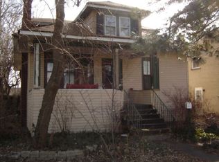 409 Herrick Rd, Riverside, IL 60546