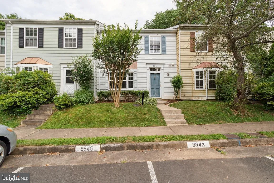 3 bed, 2.5 bath, 1328 sqft, $3,250 — Photo 1