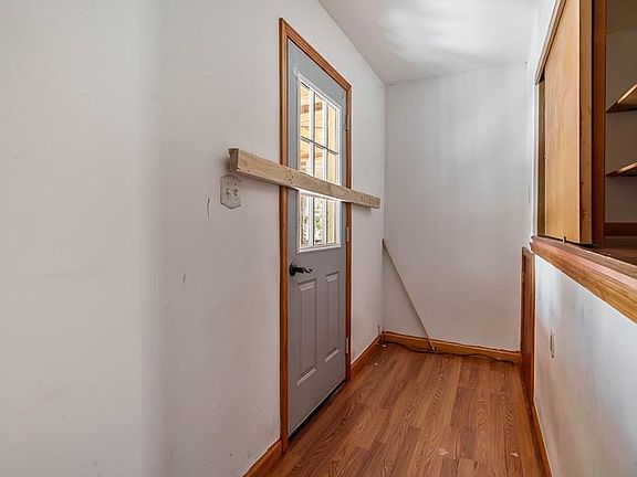 30th image of 731 Wheeler Ave