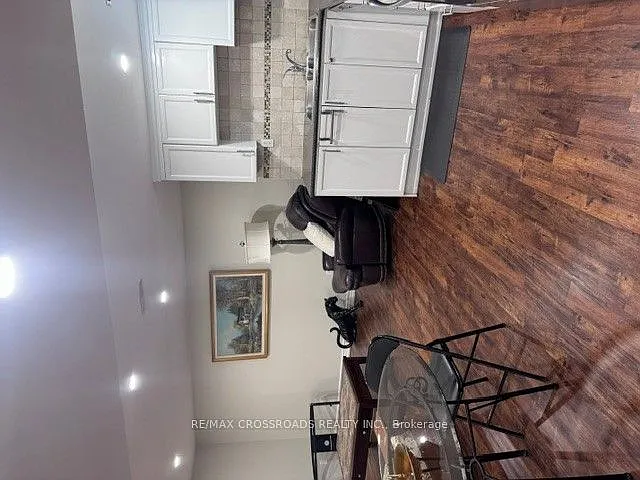 61 Silverbirch Pl — Photo 17