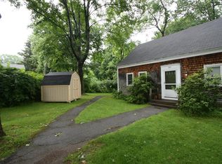 884 Main St #A, Eliot, ME 03903