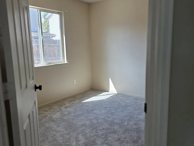 2837 Margo Ct — Photo 16