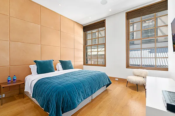 Rented by Douglas Elliman | media 19