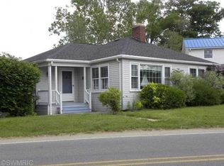 94261 County Road 690, Dowagiac, MI 49047