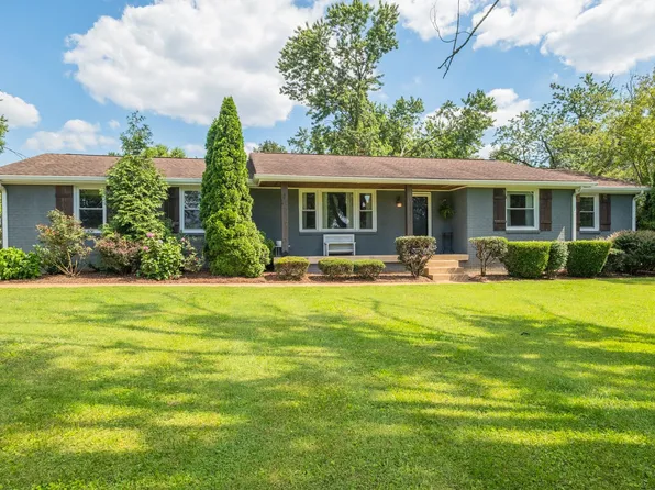 112 Crosby Dr, Hendersonville, TN 37075