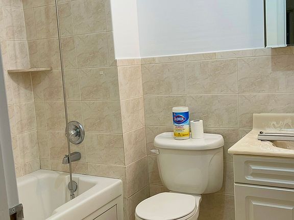 4th image of 656 Day Ave APT B