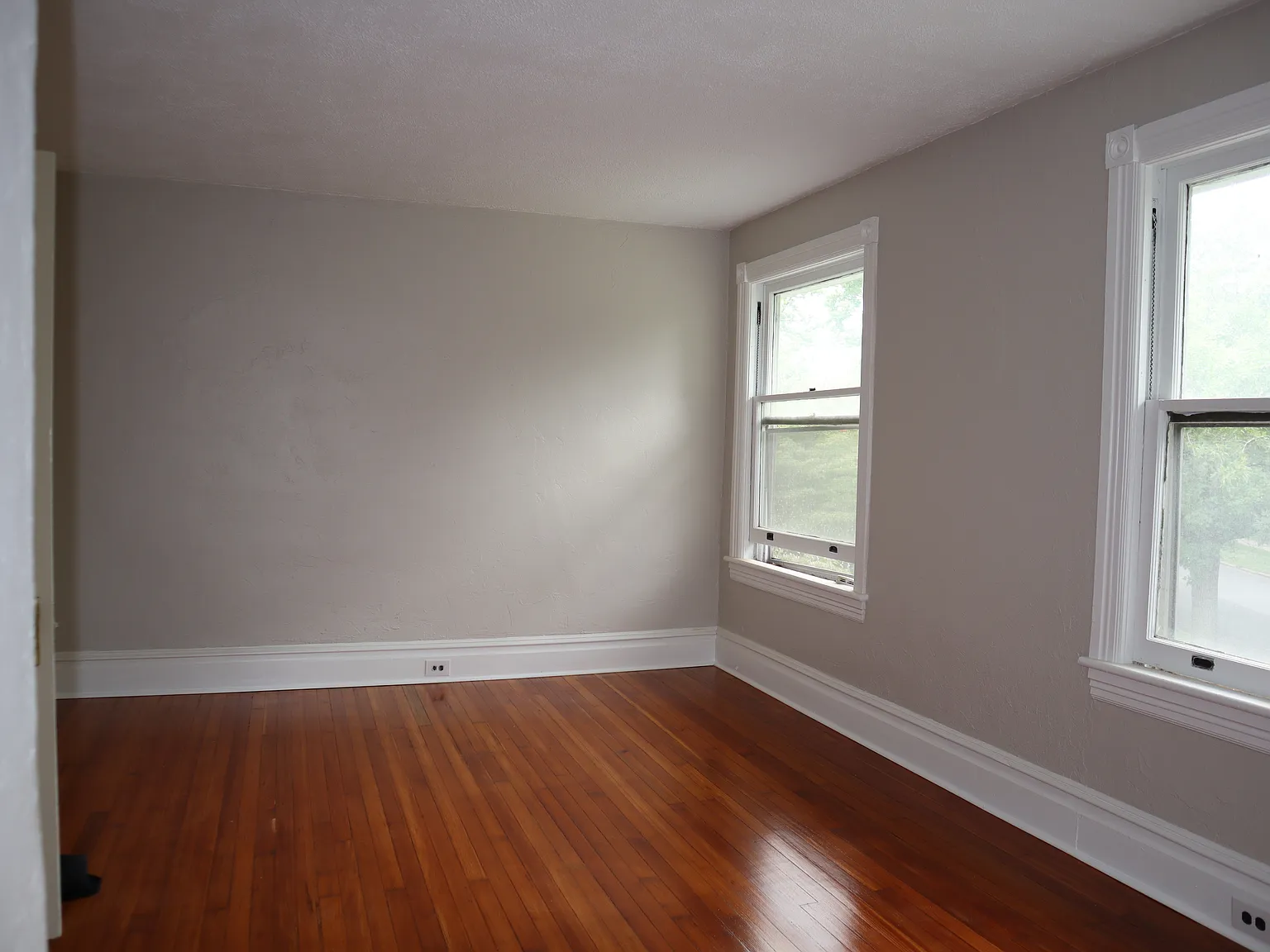 2 bed, $2,100 — Photo 3