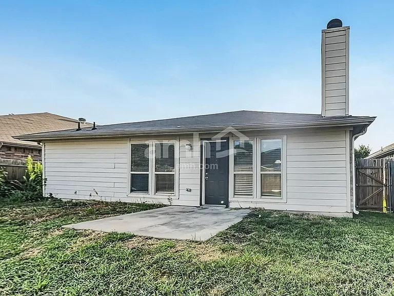 1613 Bob Dr — Photo 16
