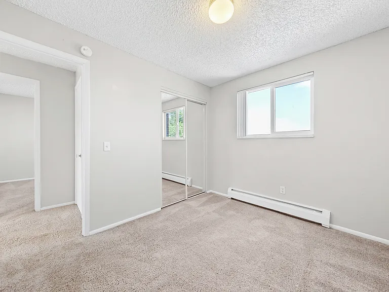 PowderHorn Apartments — Photo 23